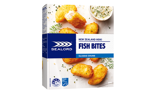 Sealord Hoki Fish Bites – boxed packaging showing golden bite-sized hoki pieces with classic crumb, served with dipping sauce and dill garnish.